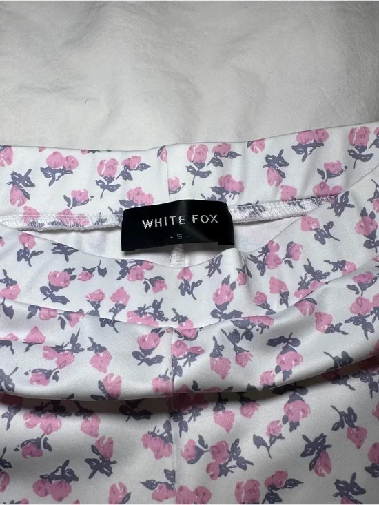 White Fox Boutique Floral Shirt & Shorts Set - Picture 11 of 12